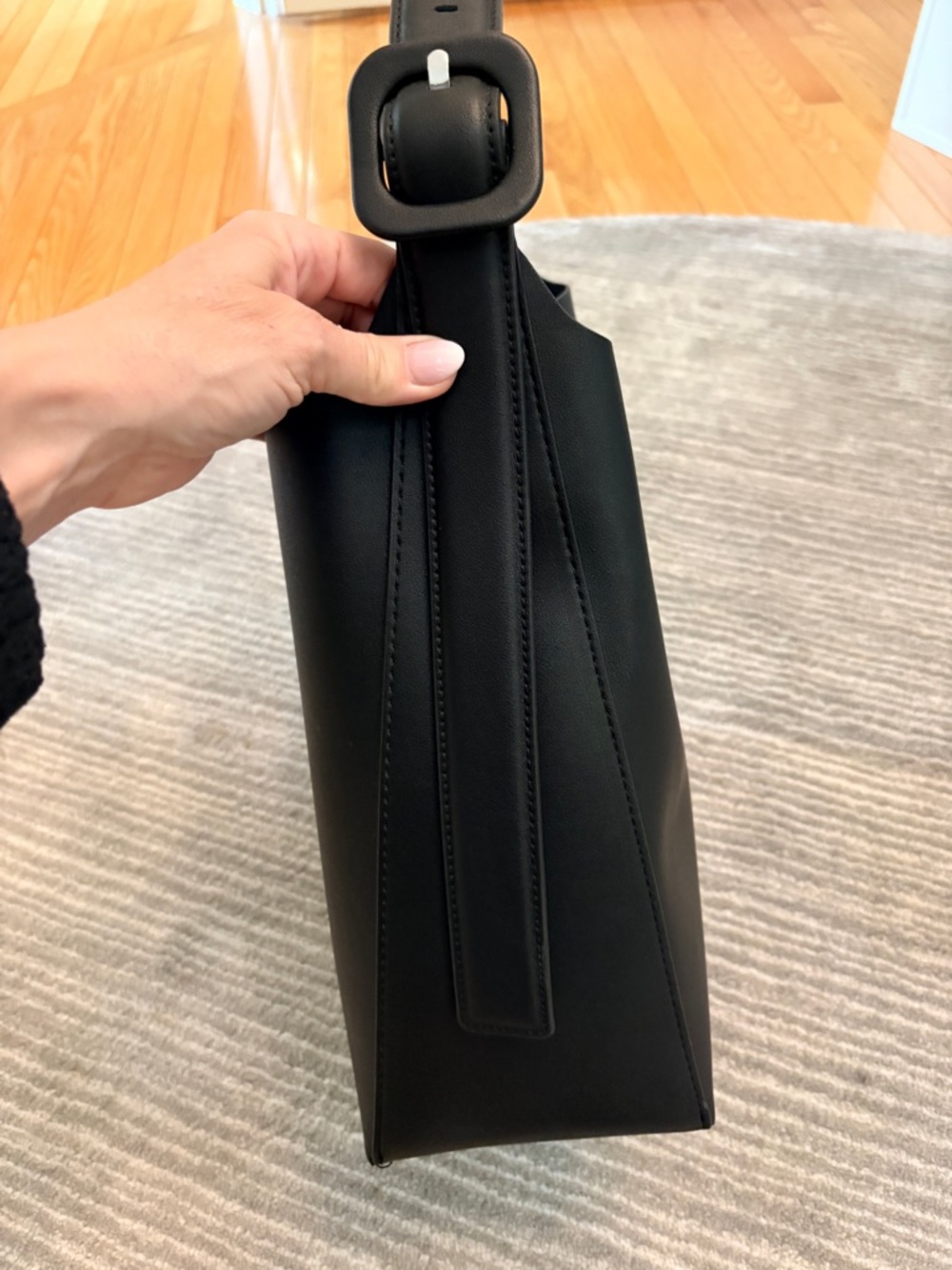 MANGO Black Leather Tote Bag - Minimal Shoulder Bag - Picture 7 of 8
